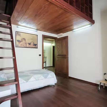 فيلة Santa Maria